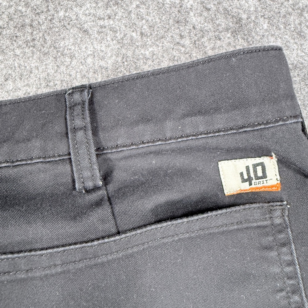40 Grit by Duluth Trading Mens Slim Fit Cargo Pants Black 44x30 Utility Workwear - Picture 4 of 9